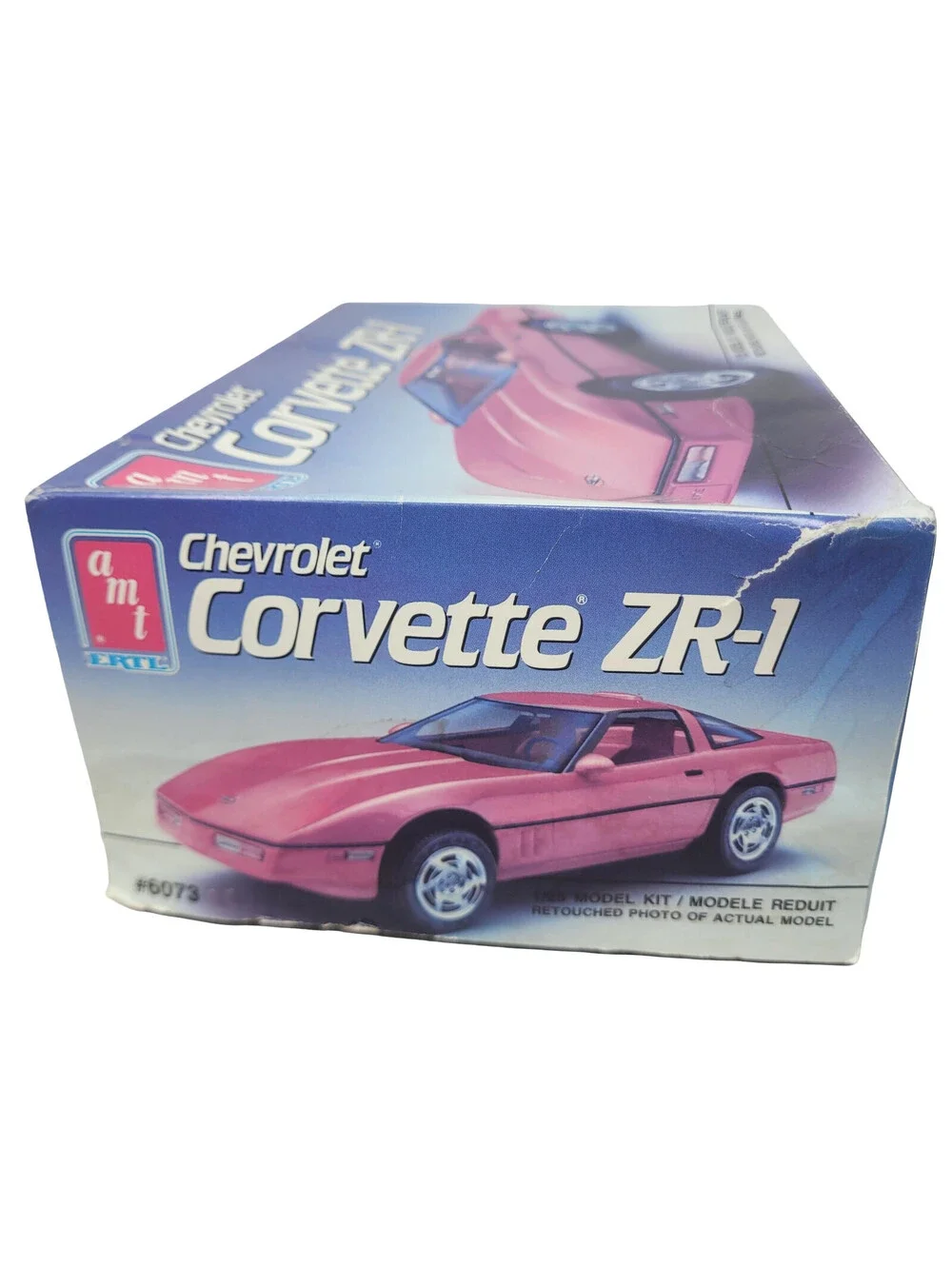 AMT Ertl Chevrolet Corvette ZR-1 1989 Model Kit 6073 1/25 Scale Open Box